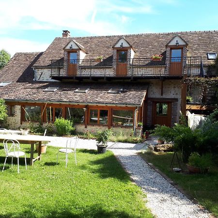 Отель La Grange Des Blins Jouy  Экстерьер фото
